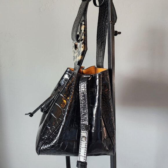 Ganni Crossbody/Bucket Bag "LIKE NEW" - Picture 6 of 16